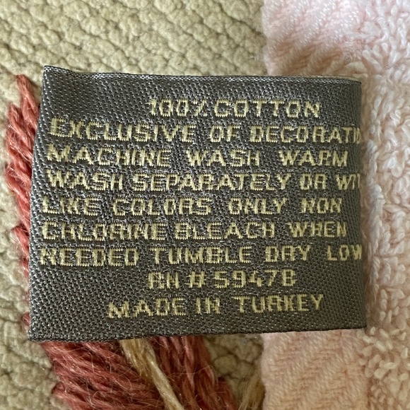 Set of 4 I Embroidered Turkish Fingertip Towels - Picture 5 of 16